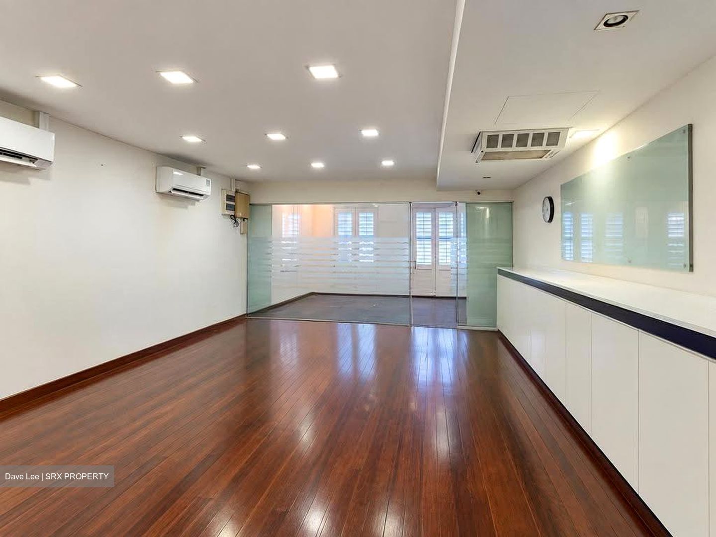 Capital Square (D1), Office #629311851
